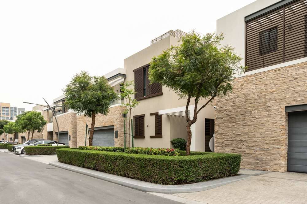 Ready to Move Homes Emirates Road Dubai